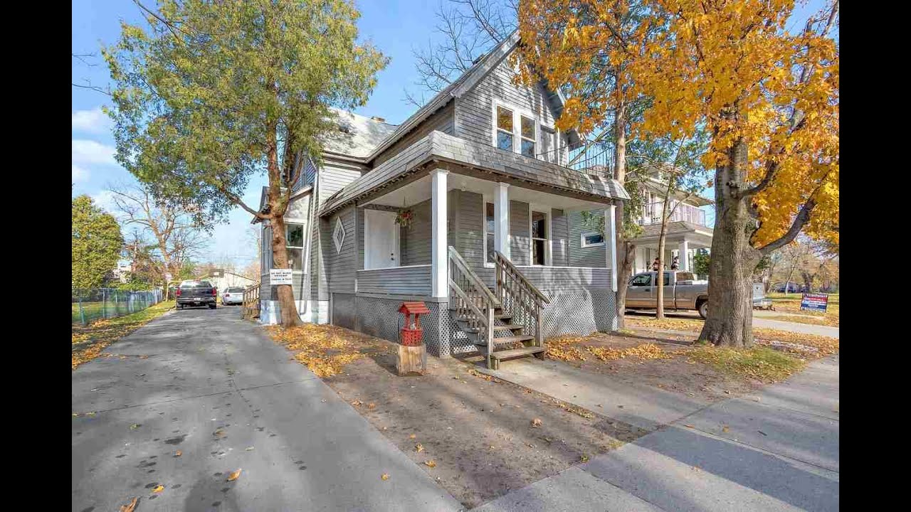 Homes for sale - 1139 E Walnut, GREEN BAY, WI 54301