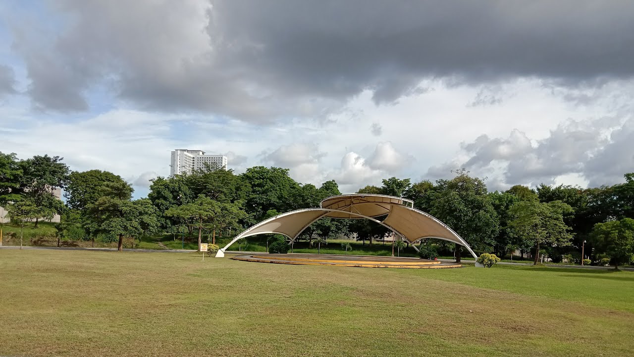 Up Diliman National Science Complex / amphitheatre - YouTube