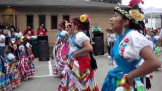 Alpha Psi Lambda El Grito Folk Dancers