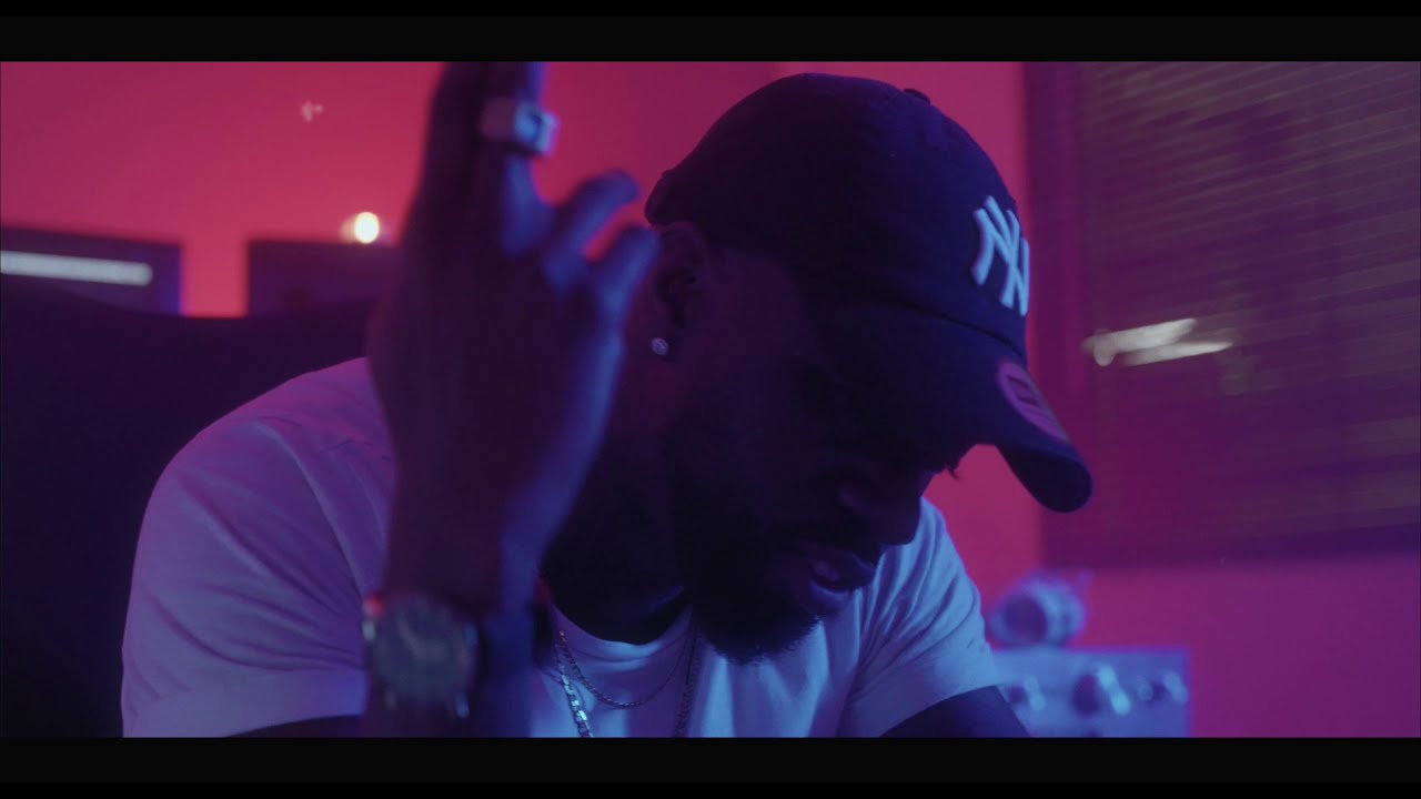 B.A. Talks - Thoughts ( Official Music Video ) bekijken op YouTube