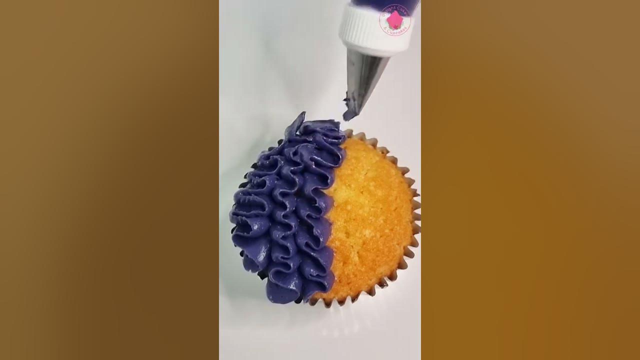 Ruffles Piping Video Ruffle Buttercream Cupcakes How To Use Piping