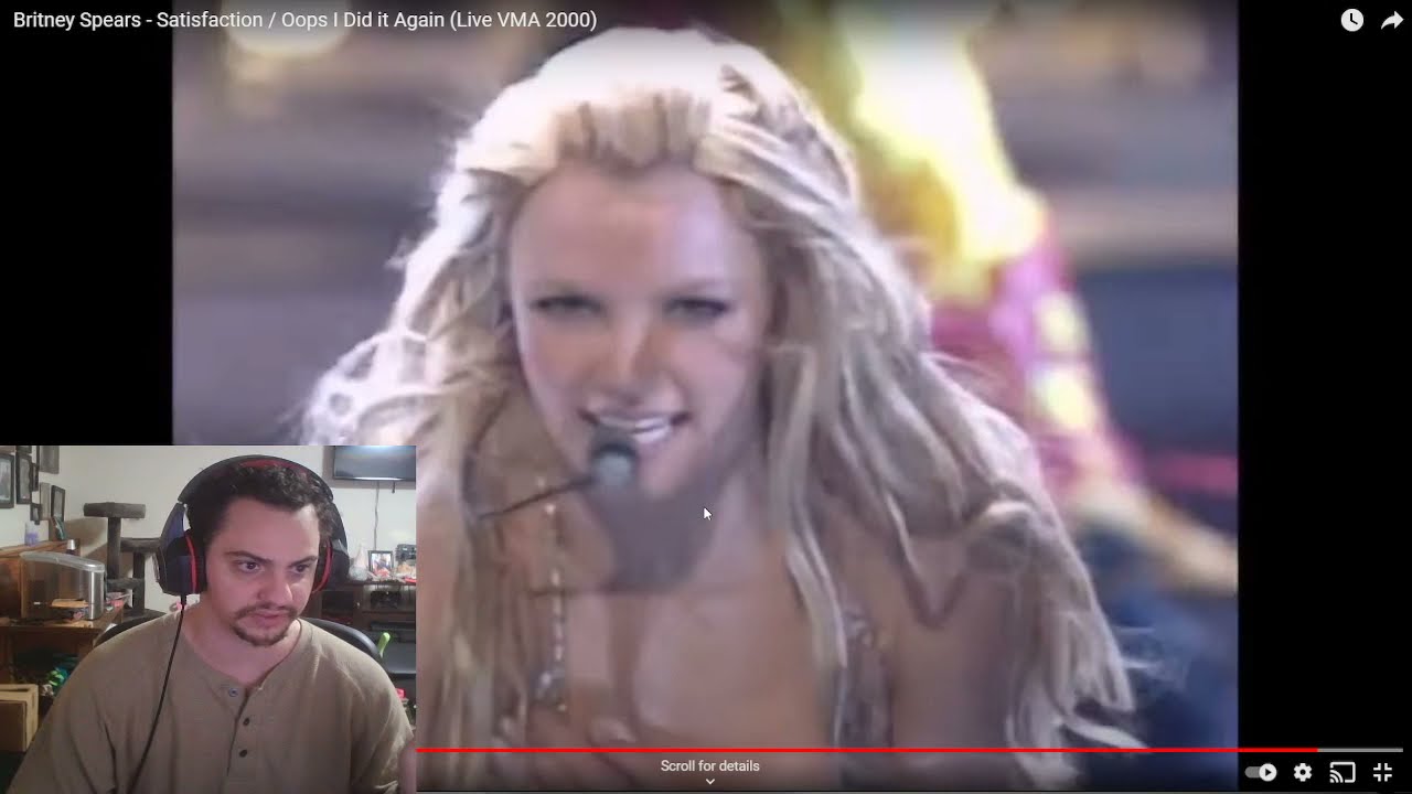Britney Spears - Satisfaction / Oops I Did it Again (Live VMA 2000)