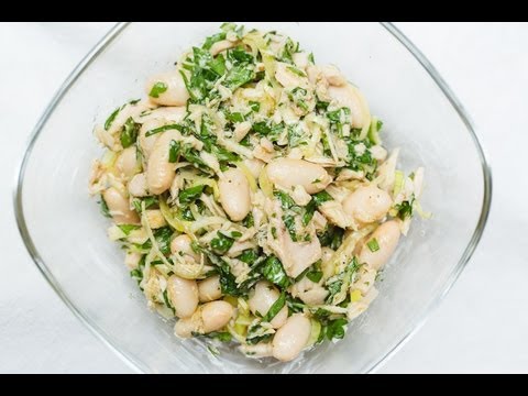 Video: Salad Tuna Dengan Kacang Putih