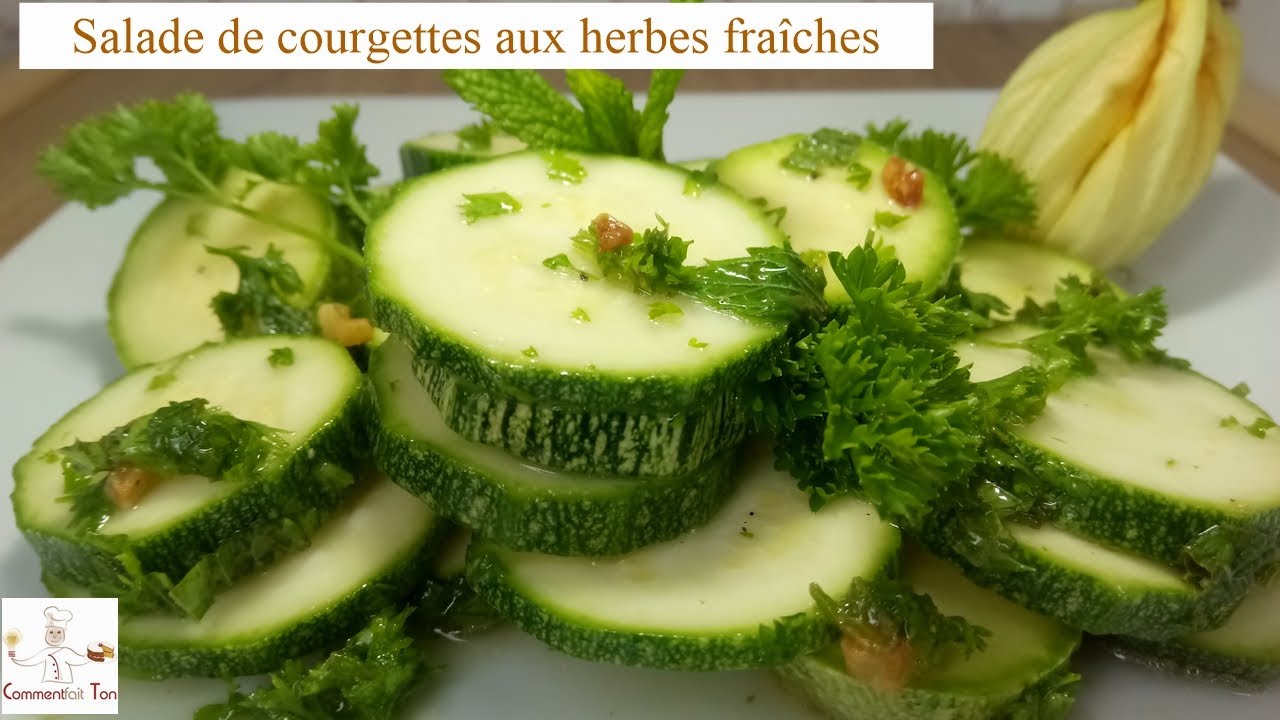 Salade de courgettes et d'herbes fraîche - Recette végétalienne