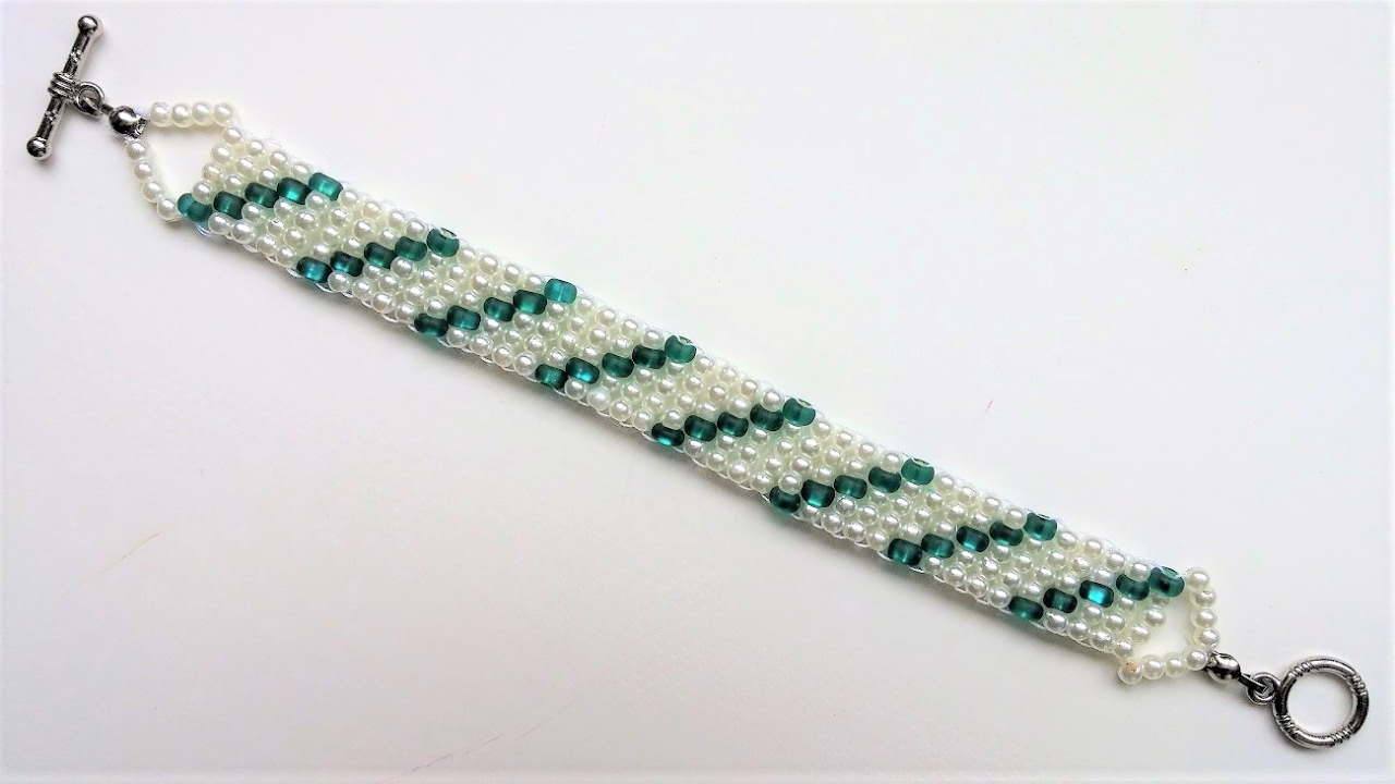 Go Green Bracelet 2. Beading Jewelry Pattern for Beginners - YouTube