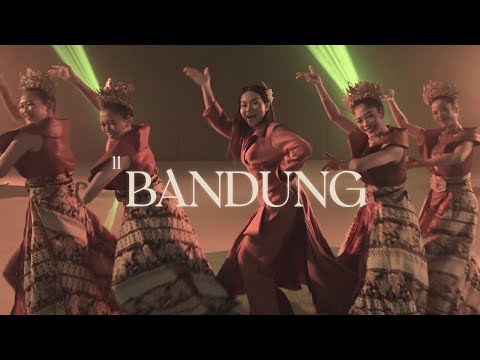 Yura Yunita - Bandung (Official Performance Video)