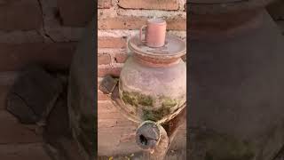 Agua de tinaja fresca!