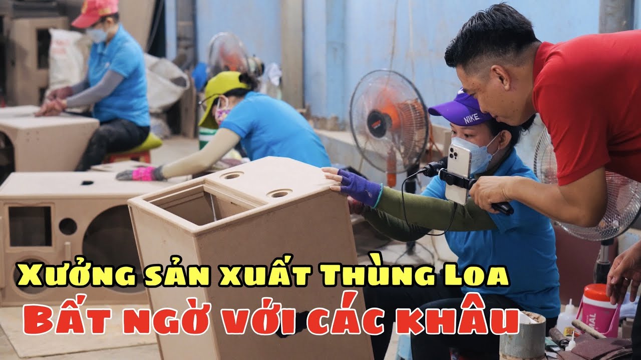 Bên trong xưởng sản xuất vỏ Loa Xách Tay Loa Kéo có gì ? - YouTube
