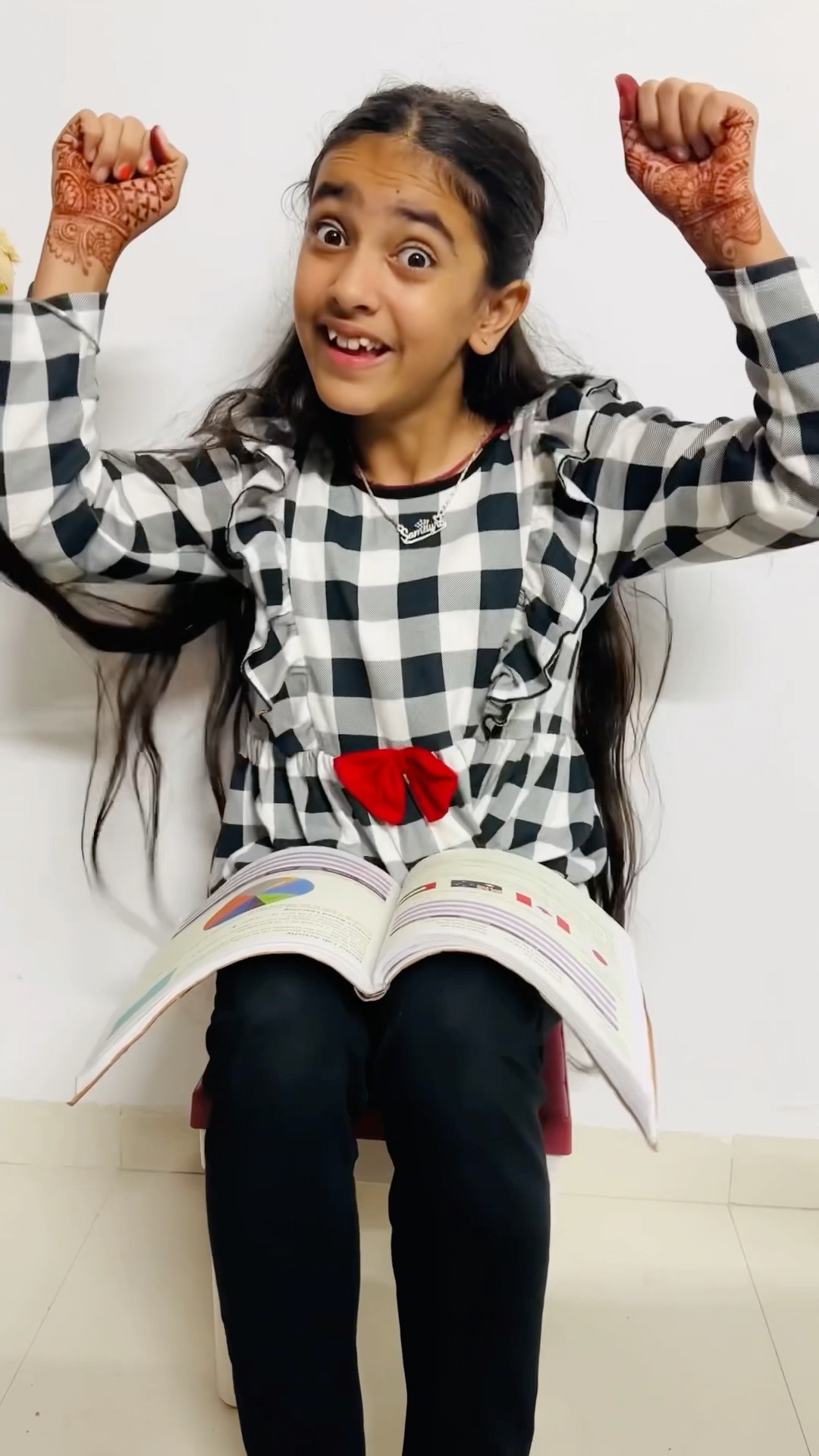 Teacher??mar kyu rhi hai?? #shorts #youtubeshorts #samayranarula