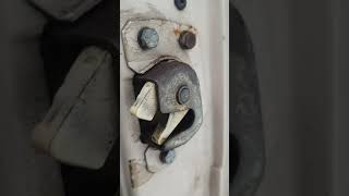 Talbot Express front door handle removal Part 1