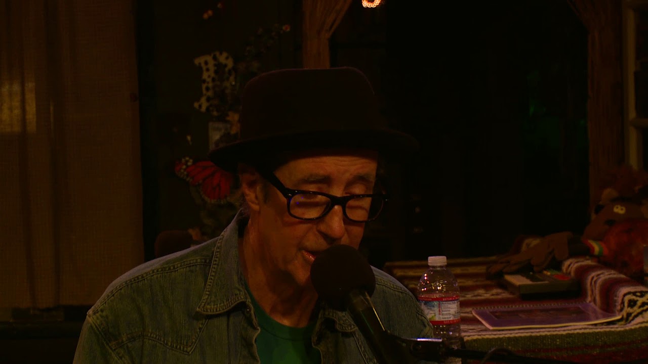 White Line Fever - Merle Haggard cover by Dennis Gurwell