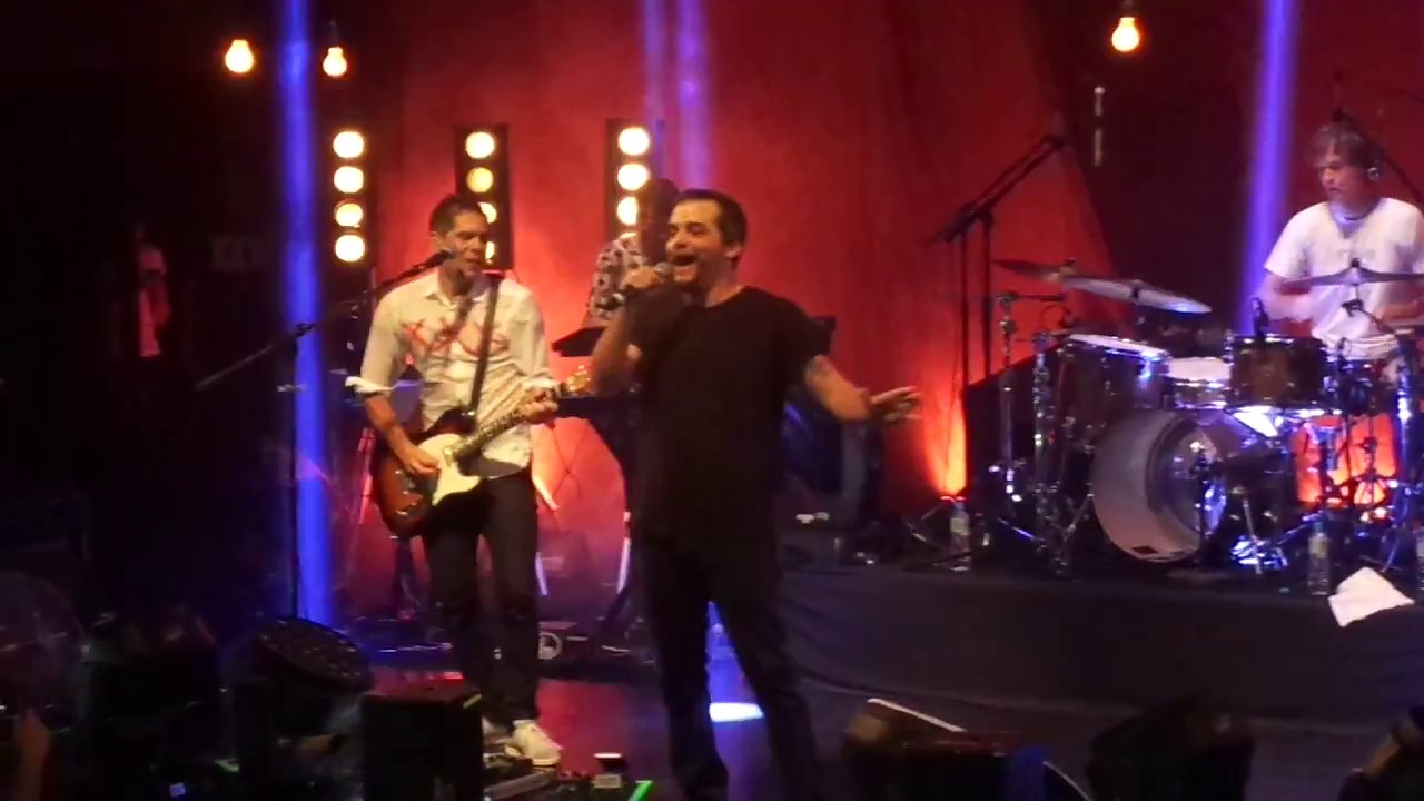 legião urbana & wagner moura @ circo voador: sereníssima