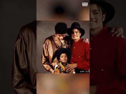 A I Imagined Celebrities Alongside Their Younger Versions 