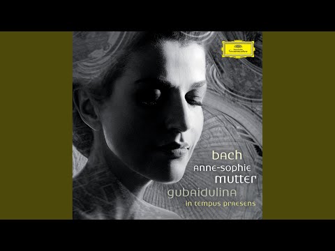 Putar Bach, JS: Violin Concerto No. 1 in A Minor, BWV 1041: III. Allegro assai - Anne-Sophie Mutter