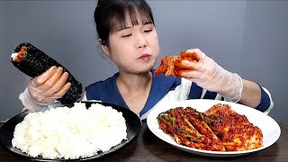 Spicy, kimchi, mukbang.ASMR