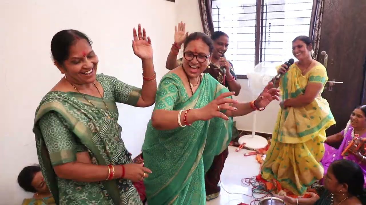 💐ભજન કરવા બોલાવ્યા ત્યારે કેમ ના આવ્યા 💐 લખેલું છે