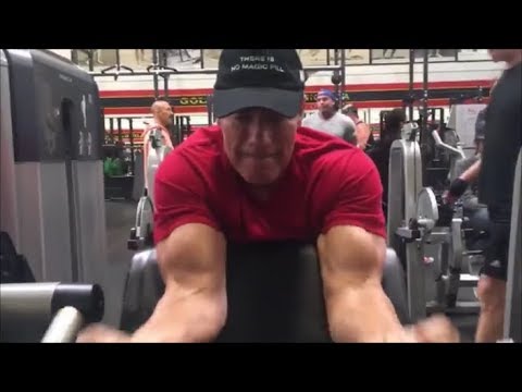 powerlifting federations Arnold Schwarzenegger is Back!!!
