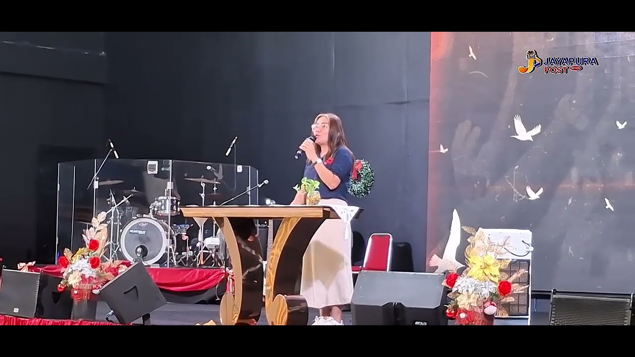 PEMBUKAAN PRA KONFERENSI ALPHA DI KABUPATEN JAYAPURA