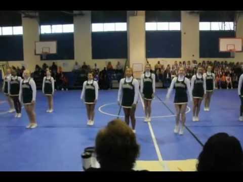 Queens Lake Middle School Cheerleaders