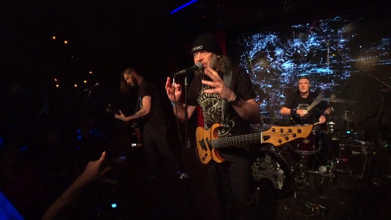 Монгол Шуудан - Песня чёрного анархиста (16 Тонн 03.11.2022) - YouTube