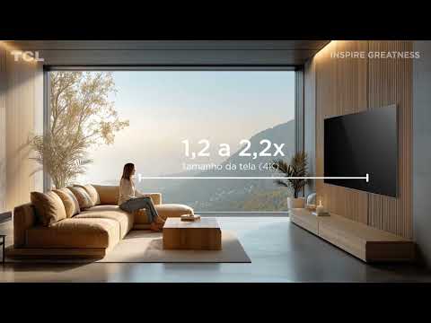 TV grande na sala? Veja a distância ideal entre sofá e TV