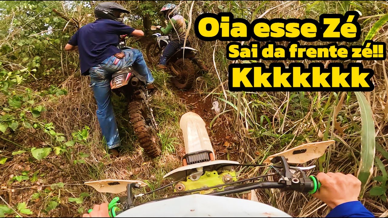 Fomos fazer trilha de moto, minha primeira trilha