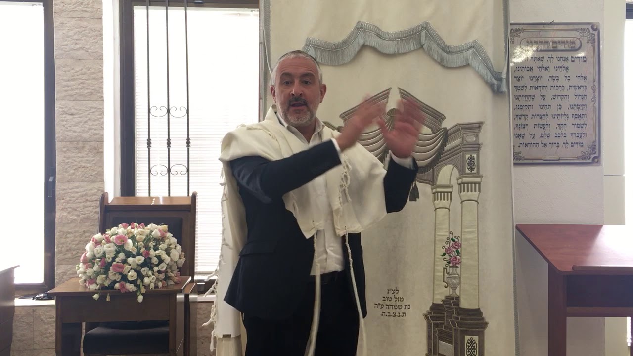 Rav Yakov Sitruk - Respect des parents: la mitsva passe-t-elle avant l'étude de la Torah ou non?