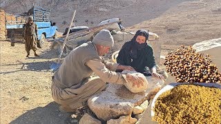 Download Lagu Nomadic life: Building a traditional mill with natural stones in the heart of the mountains MP3