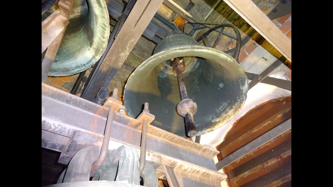 Immenstadt Die Glocken der Erlöserkirche Turmaufnahme