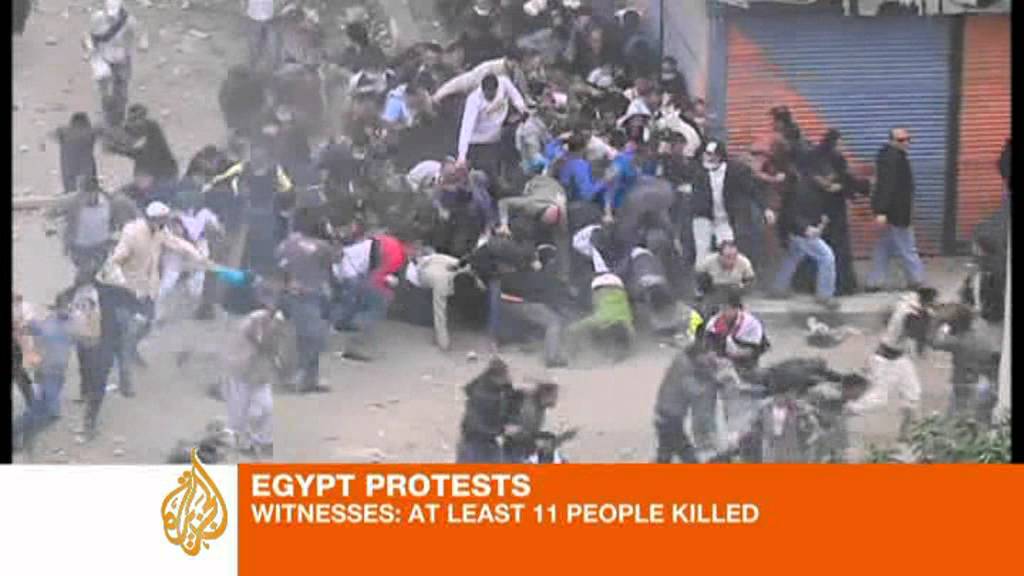 مواجهة متوترة في ميدان التحرير بالقاهرة