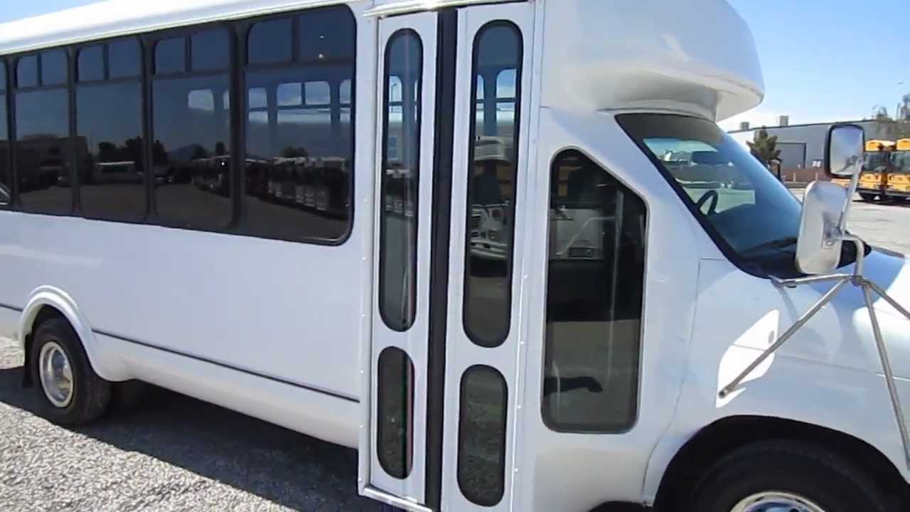 2003 ford e450 bus specs