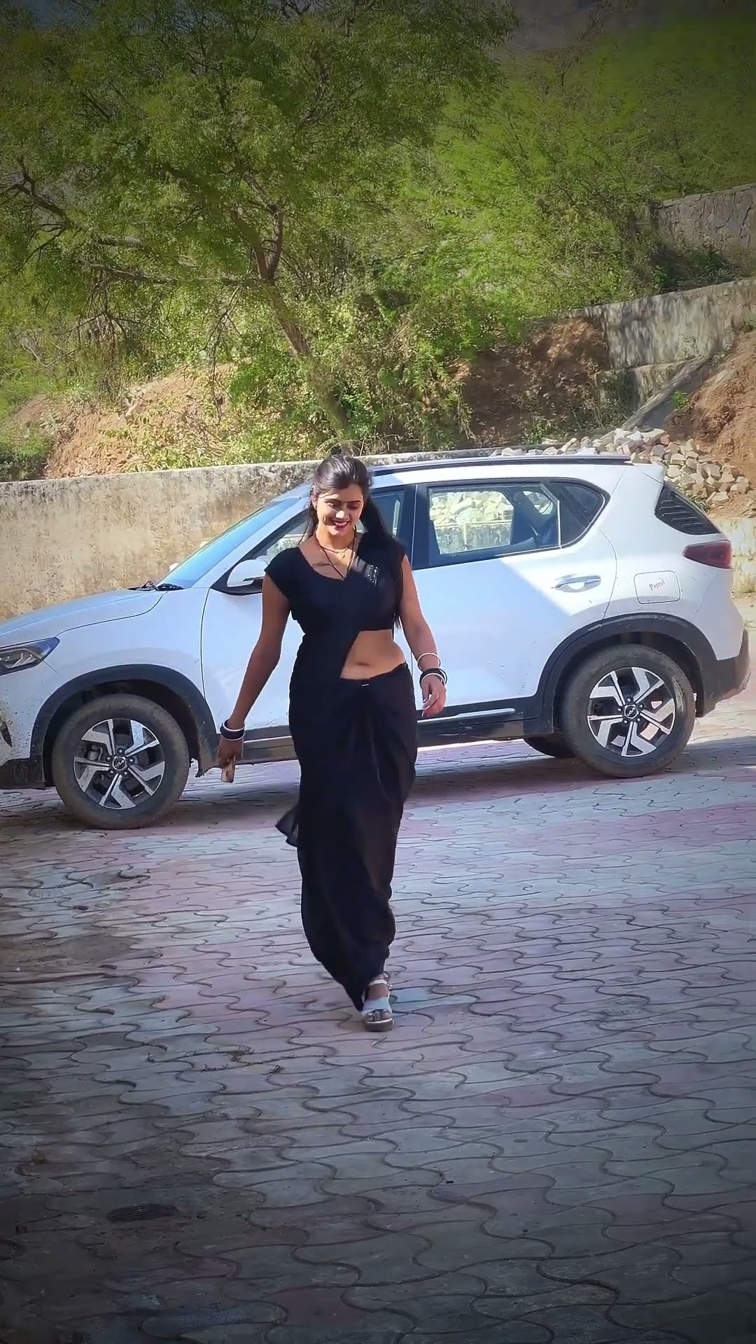 ये लड़की है तोबा #shorts #meenu #trending #ytshorts