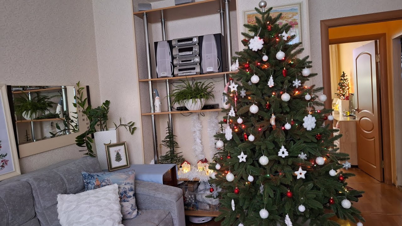 Влог #25 Украшаю квартиру к Празднику. Новая ёлка