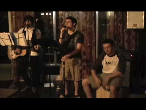 Three Wise Monkeys - I'm Yours (Live at Social Bea...
