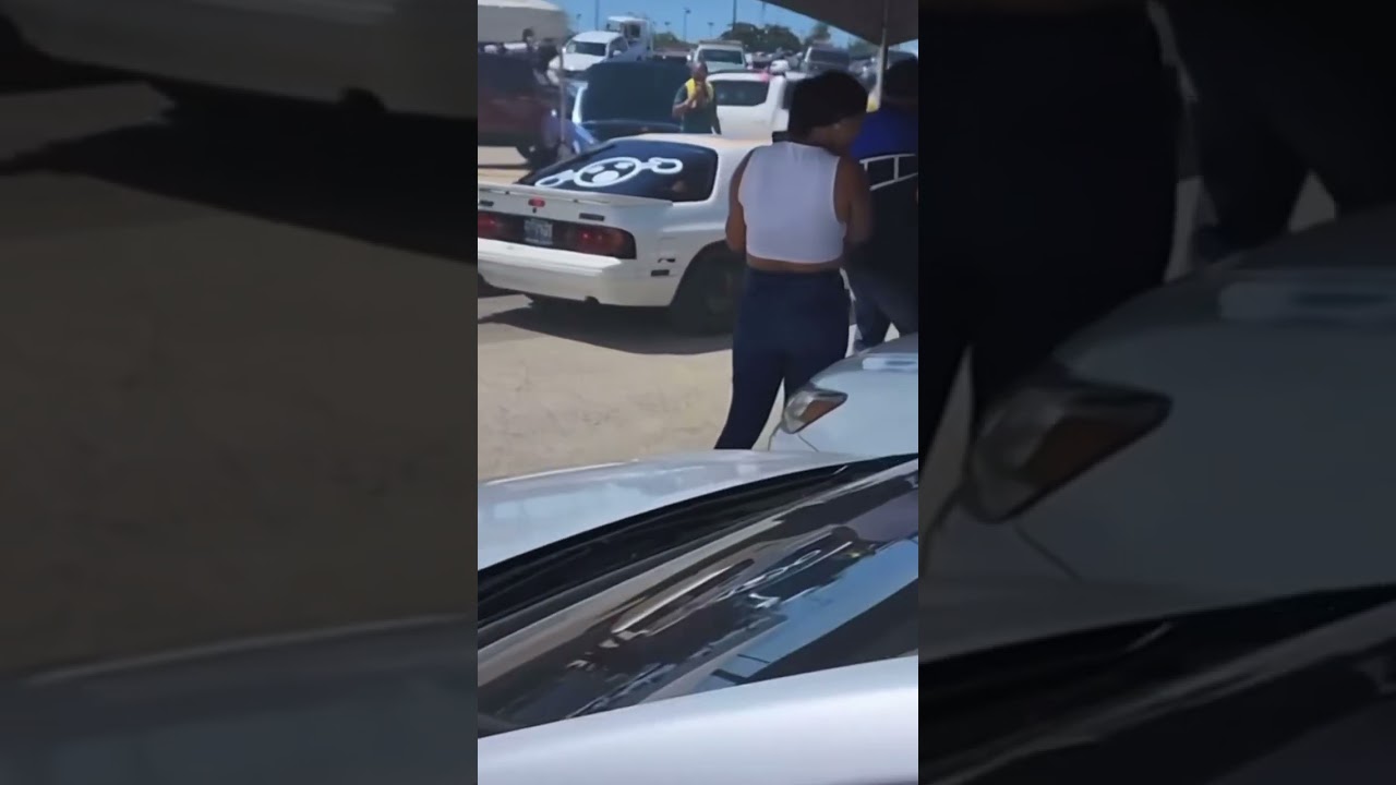 Mazda RX7 Exhaust LITERALLY Sounds Like a MARCHING BAND 🥁🎺 🎶 2 Step Antilag Revs 