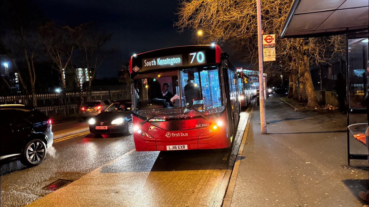(Diversion due to road closure at Du Cane Road) E200 MMC (LJ16EXR) on Route 70 to South Kensington