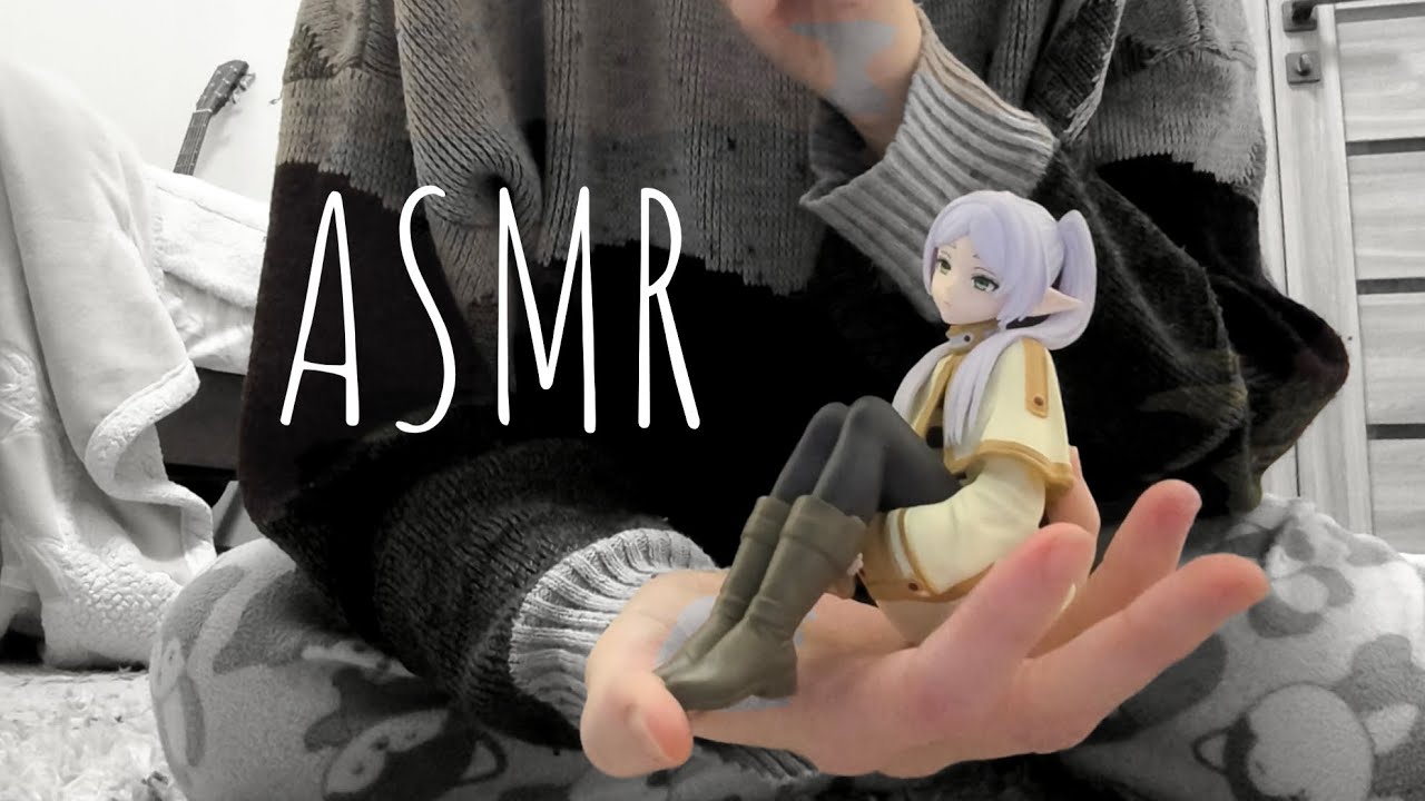 Асмр-ка показываю свои аниме-фигурки :3