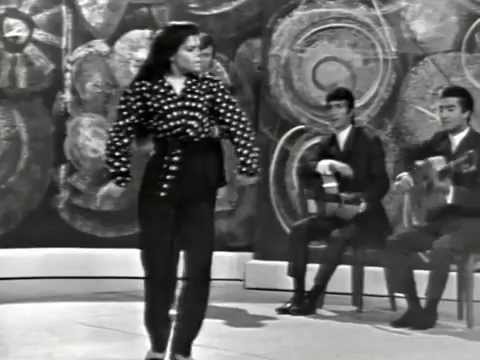 Flamenco "La Singla" Antonia Singla Contreras,bailando muy joven