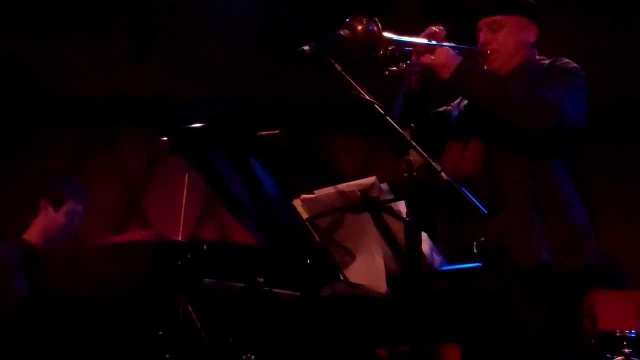 Assista a Erik Deutsch Band- Tiny Lion no YouTube Assista a Erik Deutsch Band- Tiny Lion no YouTube
