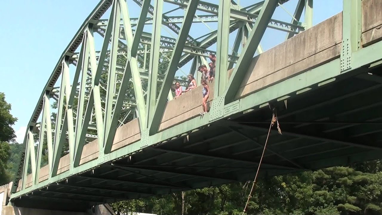 The girls jumping off the bridge at hillsgrove pa YouTube