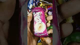 Britania Jim Jam treat Naughty Jam Biscuit #shorts