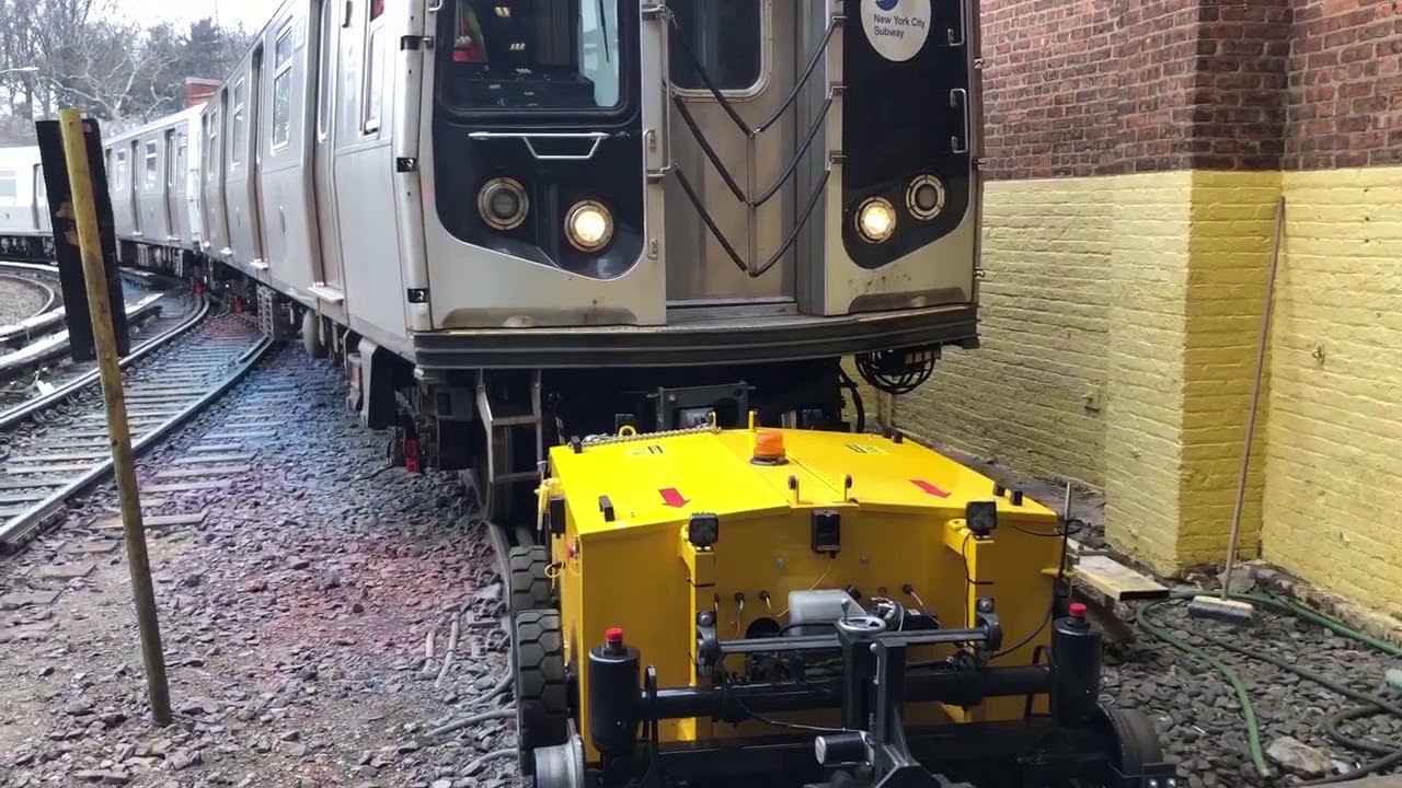 PowerPusher Rail Mover™ moving Rail Cars NY - YouTube