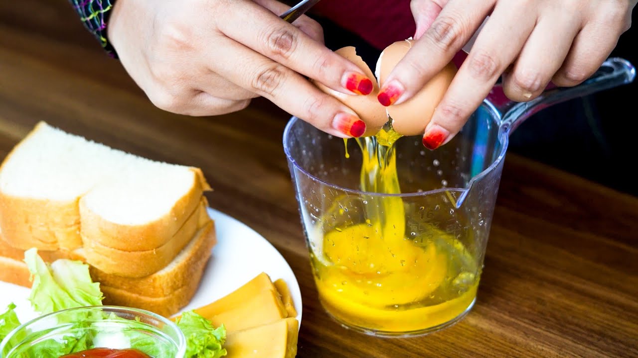 Cara Membuat Sarapan Roti Egg Toast Enak 