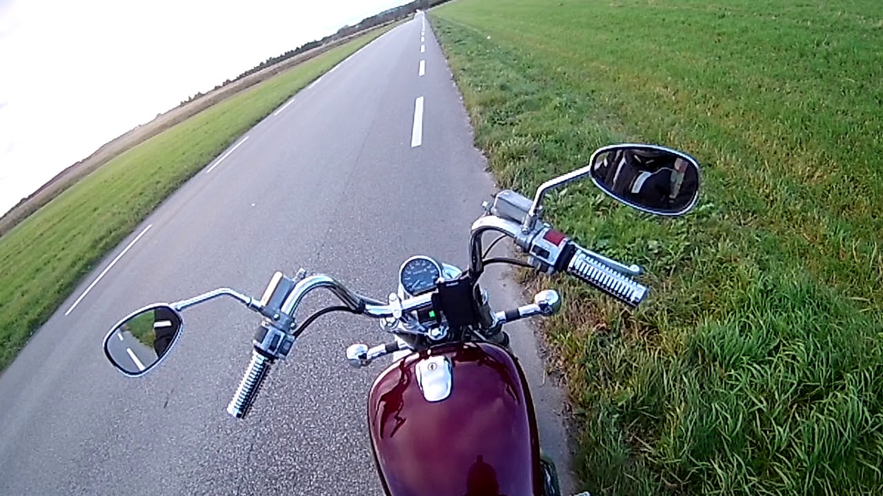 Suzuki intruder 750 riding. 0-100