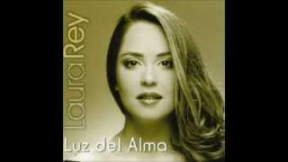 Video thumbnail of "el amor es -laura rey"