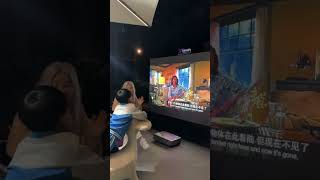 Julycode Floor Rising Screen – Perfect for UST projectors✨ Crystal clear day & night, 100–150” sizes