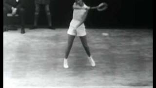 Althea Gibson wins Wimbledon crown 1958