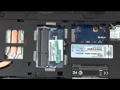 Toshiba Satellite P850 / P855 Series: Memory Replacement