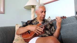 Kimo Hussey Ukulele Video Series: Baritone Ukulele chords