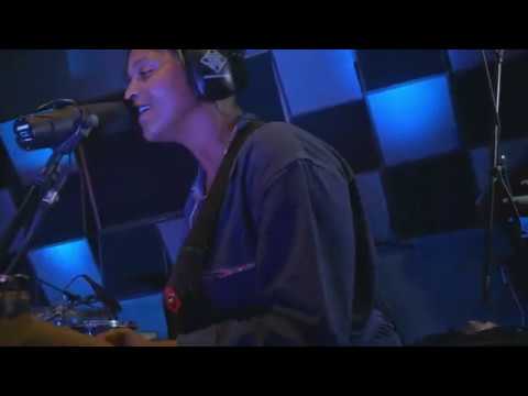 YouTubeでDenitia - Where You Go (Live)を視聴